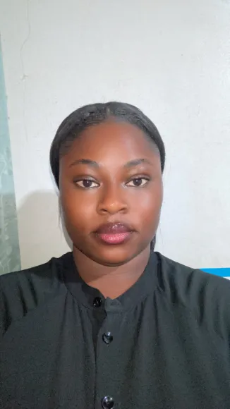 Yoro Lyzi Roxane christelle
