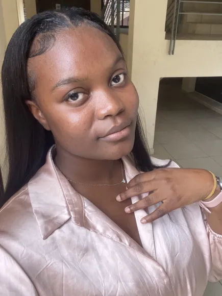 Akou Laurene